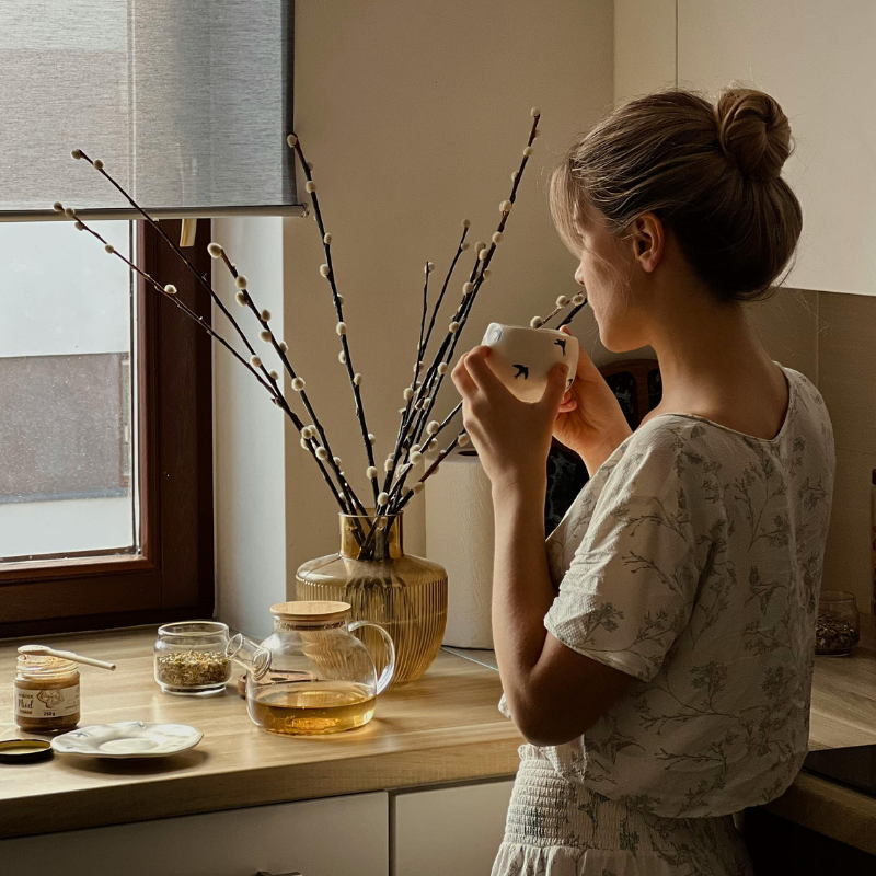 Yoga In The Kitchen With Michelle Robinson AUMatHOME